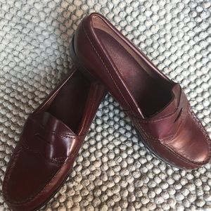 Bass penny loafers
